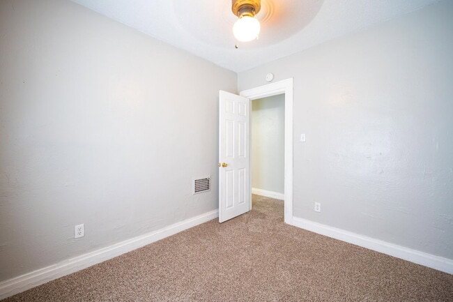 Photo - 1431 N 6th St