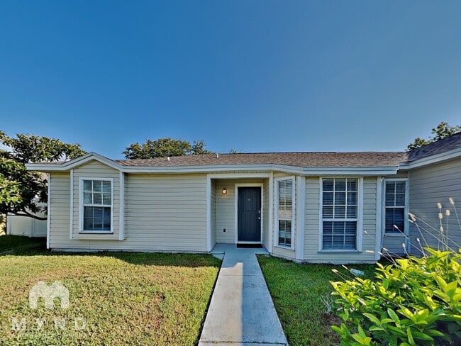 Building Photo - 3 Dorset Dr Rental