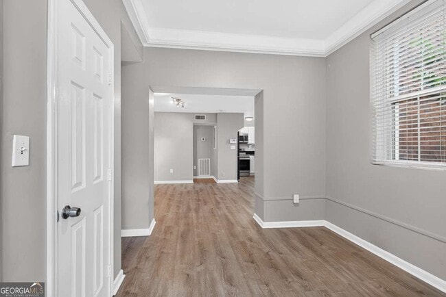 Photo - 1031 State St NW Unit 209