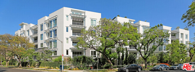 Building Photo - 460 N Palm Dr Unit 102 Rental