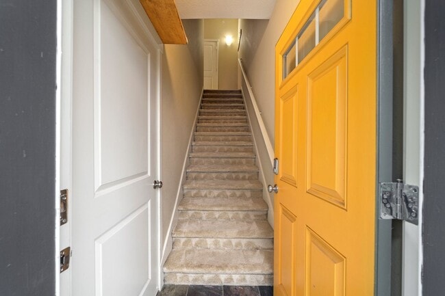 Photo - 1150 SW 170th Ave