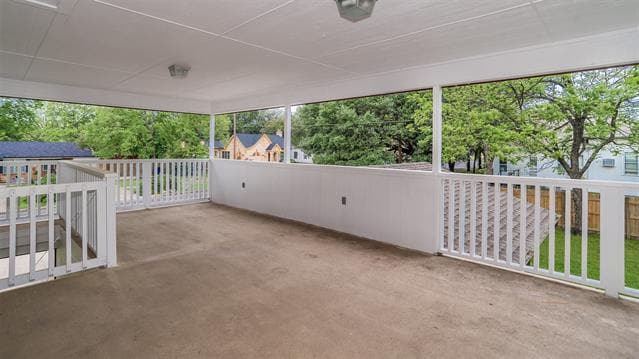 Photo - 508 W Baylor St