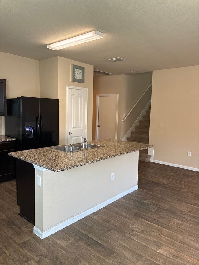 Photo - **Move-In Bonus! $500 Amazon Gift Card with 12-Month Lease at Current Rent**