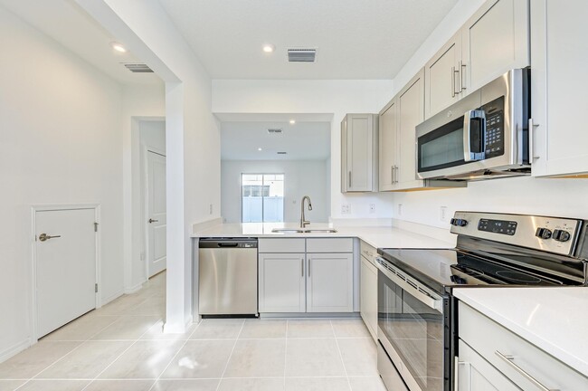 Photo - 6354 Fairmont Ln