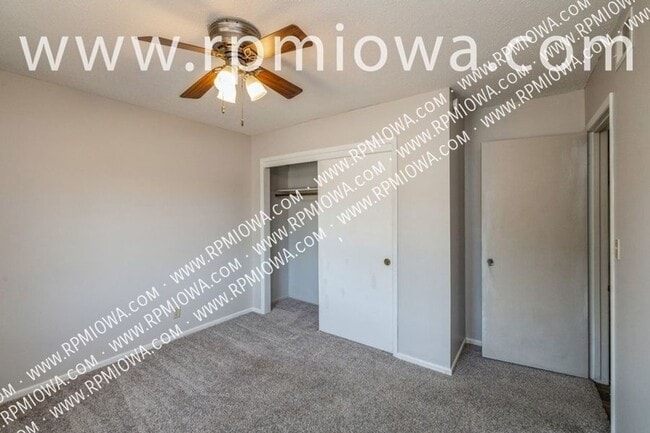 Photo - 2056 NW Hickory Ln