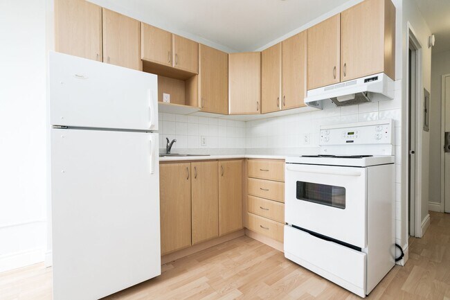 Photo - 798 Richmond Street West Unit 667