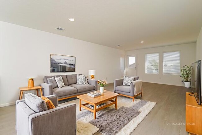 14810 Warwick Shire