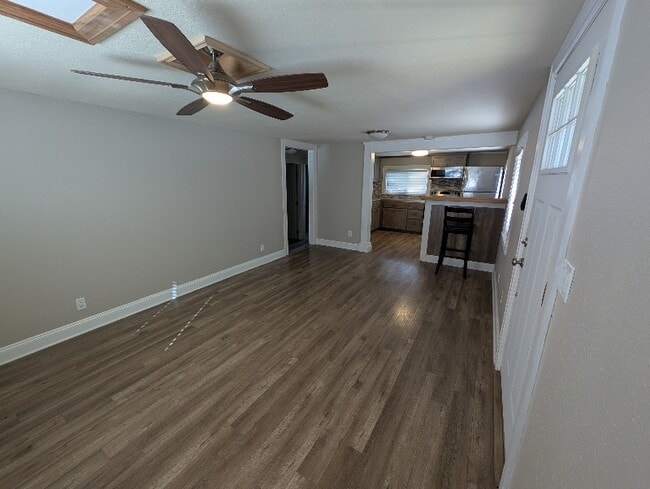 Photo - 12995 NE Carl Rd