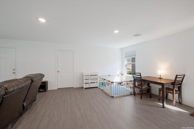 Photo - Charming 3- Bedroom in Rosillo Ranch