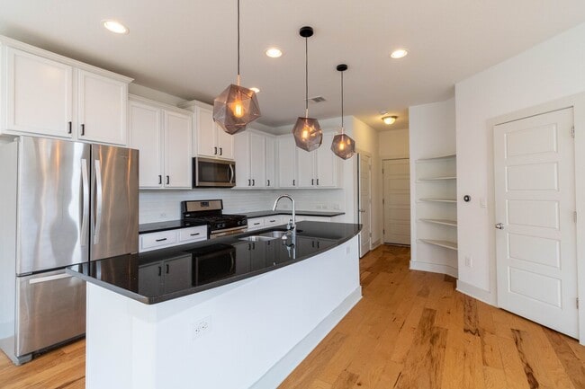 Photo - Amazing and peaceful 3/2.5 home in Austin!