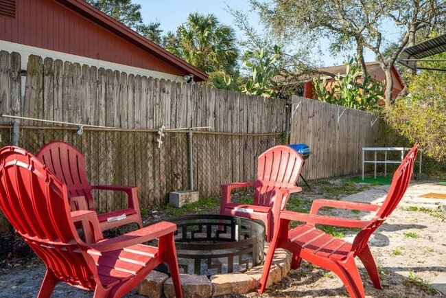 Photo - Modern 4BR South Tampa Home | Yard | Near the Bay