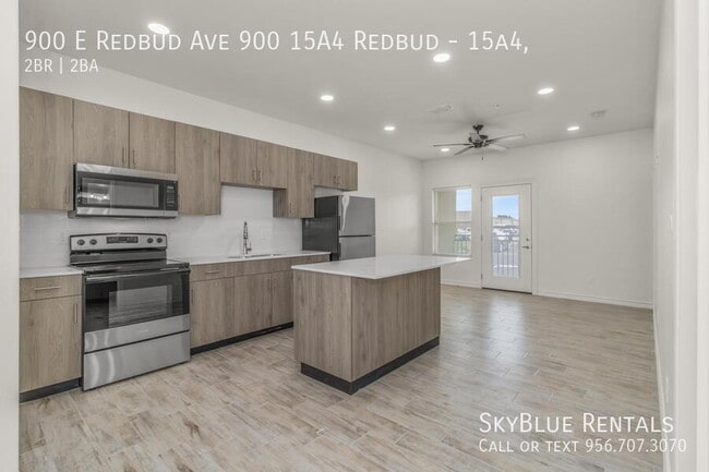 Building Photo - 900 E Redbud Ave Unit 15a4,