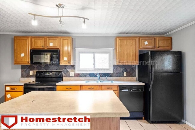 Photo - 8109 Mathilda Ave