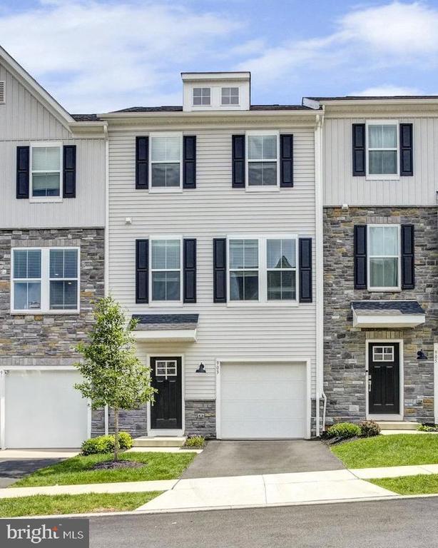 Photo - 903 Magnolia Ln Townhome