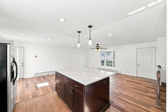 Photo - 1354 S Zeno St