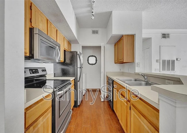 Photo - 13003 Plantation Park Cir Unit APT Bld1-Apt 1319