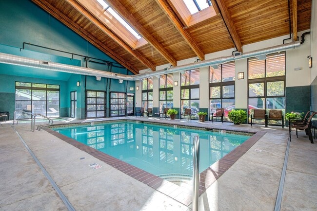 Building Photo - Discovery Heights Rental