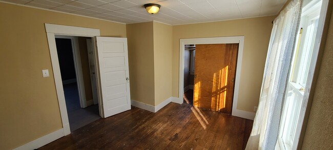 Photo - 237 E Donald St