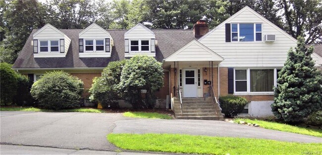 Photo - 116 Williams Ave Apartment