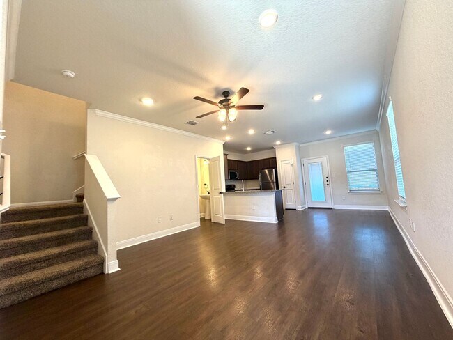 Photo - 3 bed 2.5 bath Duplex in a gated community