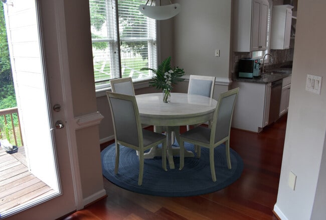 Photo - 1333 Baecher Ln