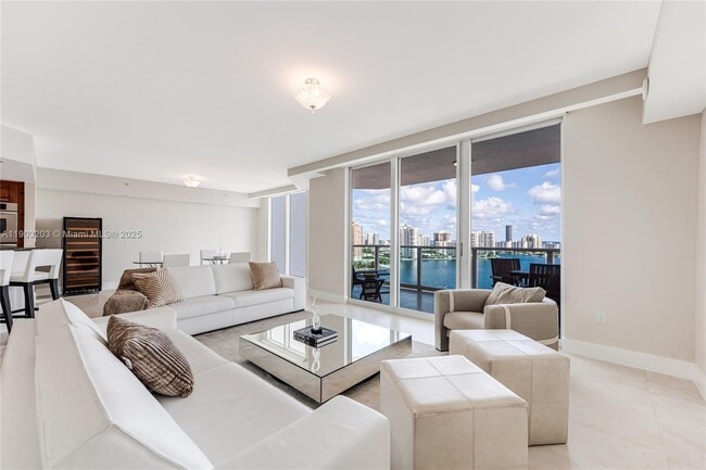 Photo - 3301 NE 183rd St Unidad 2103