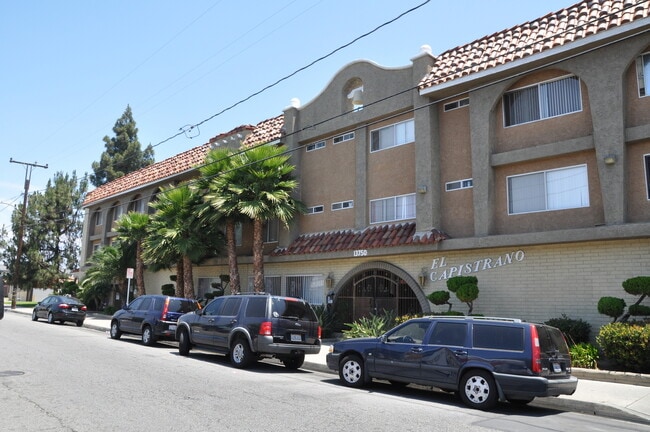 El Capistrano