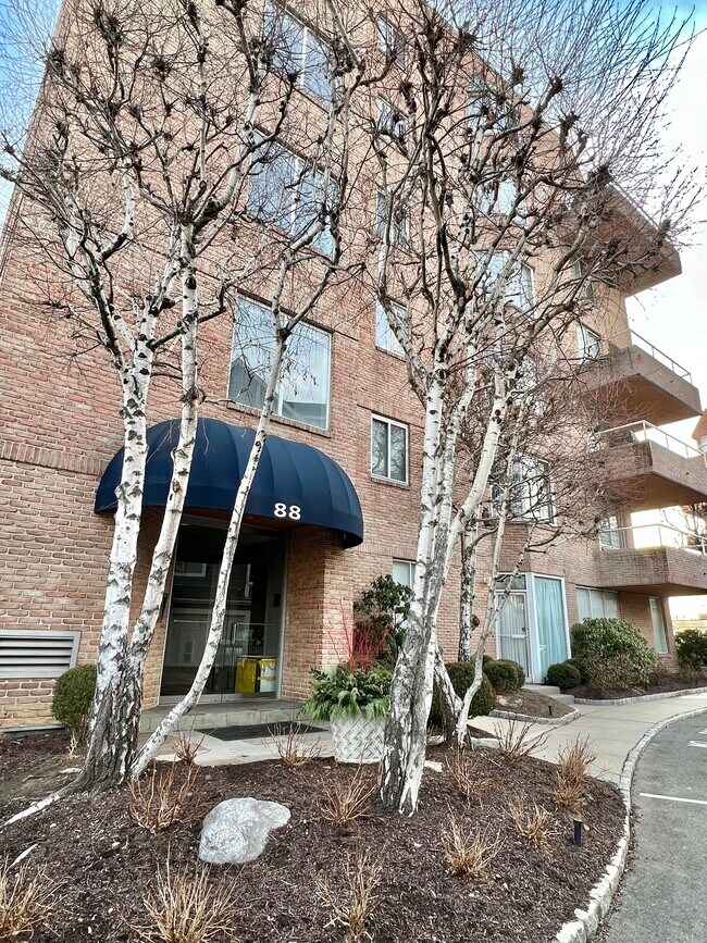Photo - 88 Southfield Ave Condo Unit 106