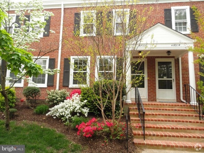 Building Photo - 4800 S 28th St Rental