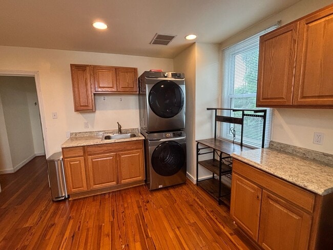 Photo - 1421 Sulphur Spring Rd