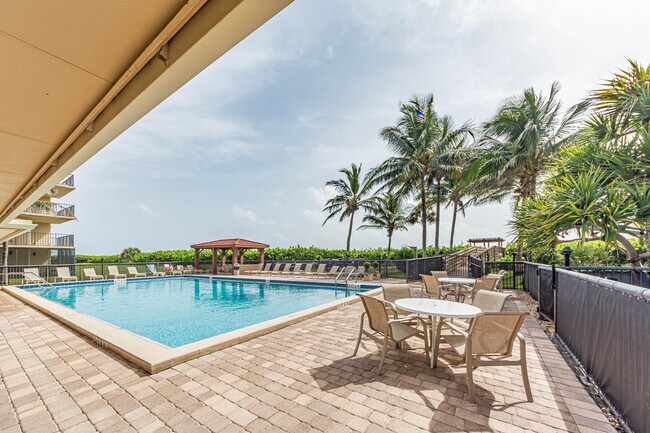 Photo - 4250 N Hwy A1A Unit 901