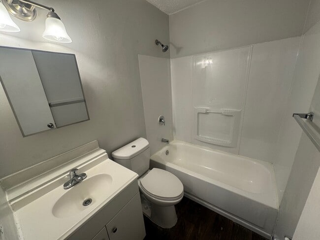 Photo - 1619 S 1000 W