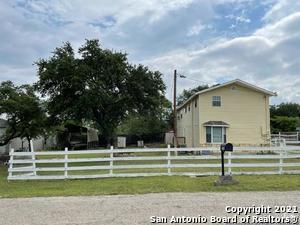 Building Photo - 3553 Lakeview Dr Rental