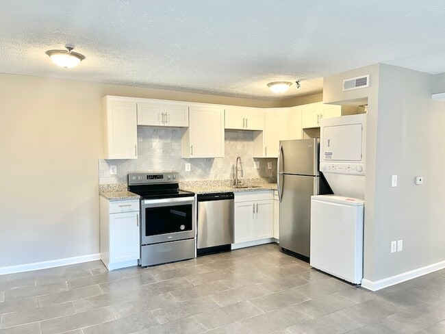 Photo - 1000 Parkvale Ct