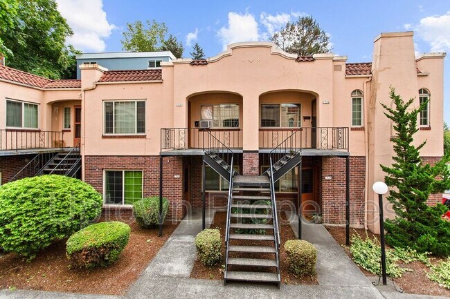 Building Photo - 1322 NE 68th Ave