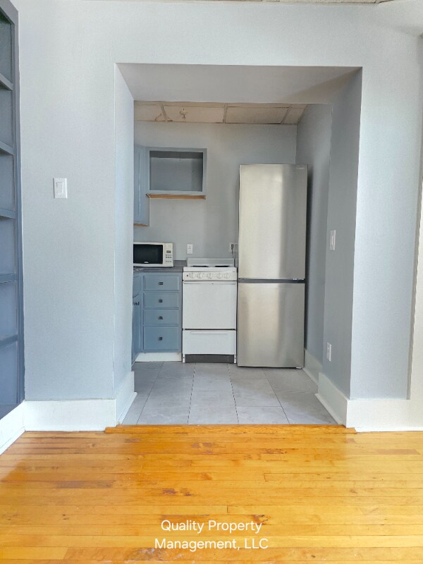 Photo - 128 Hammond St Unit 8