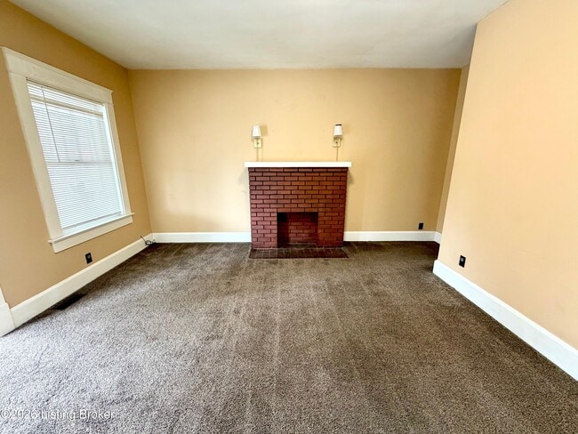 Photo - 2015 E Oak St Unit 2