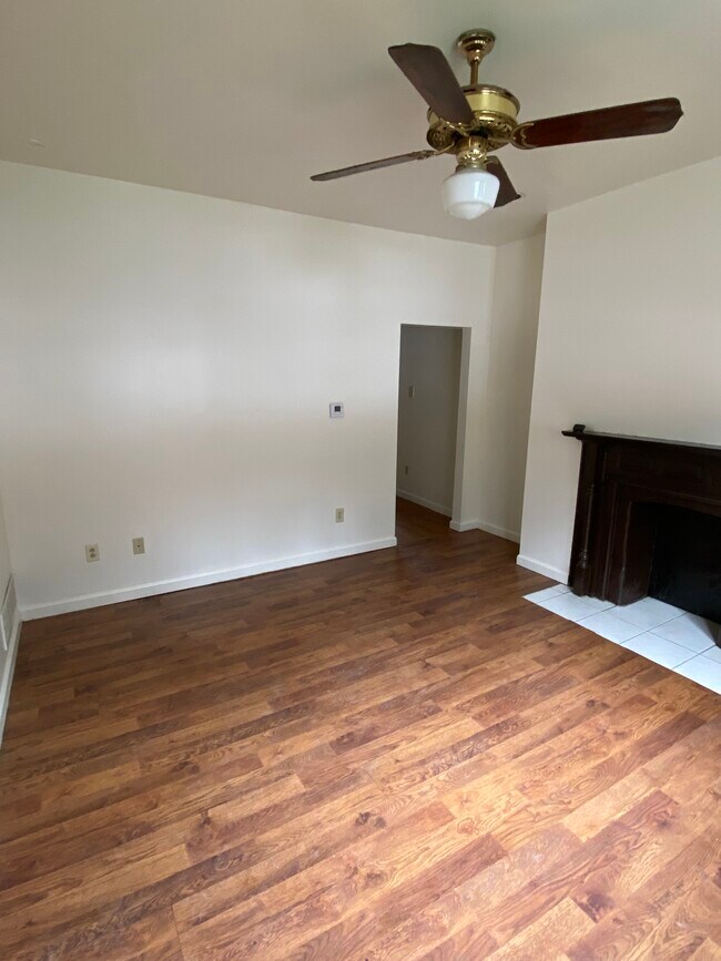 1501 Summit St Unit 1