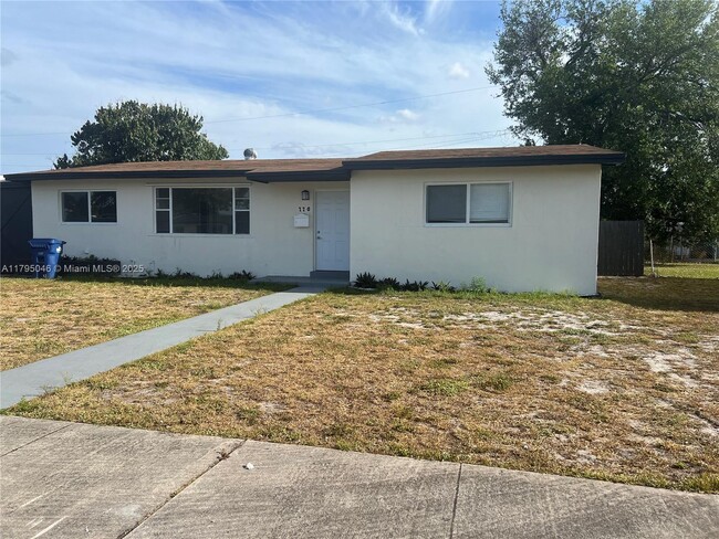 Photo - 770 NW 179th St House