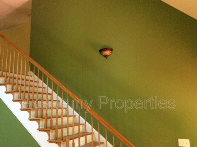 Photo - 464 Loblolly Ln