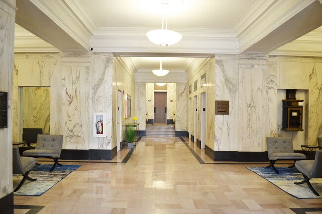 The Flats at Professional Arts Building