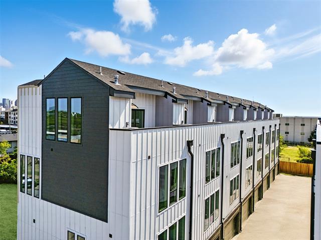 Photo - 312 N Lancaster Ave