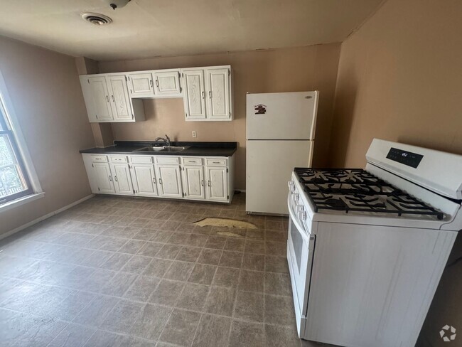 Building Photo - 718 24th Ave NE Unit 2 Rental