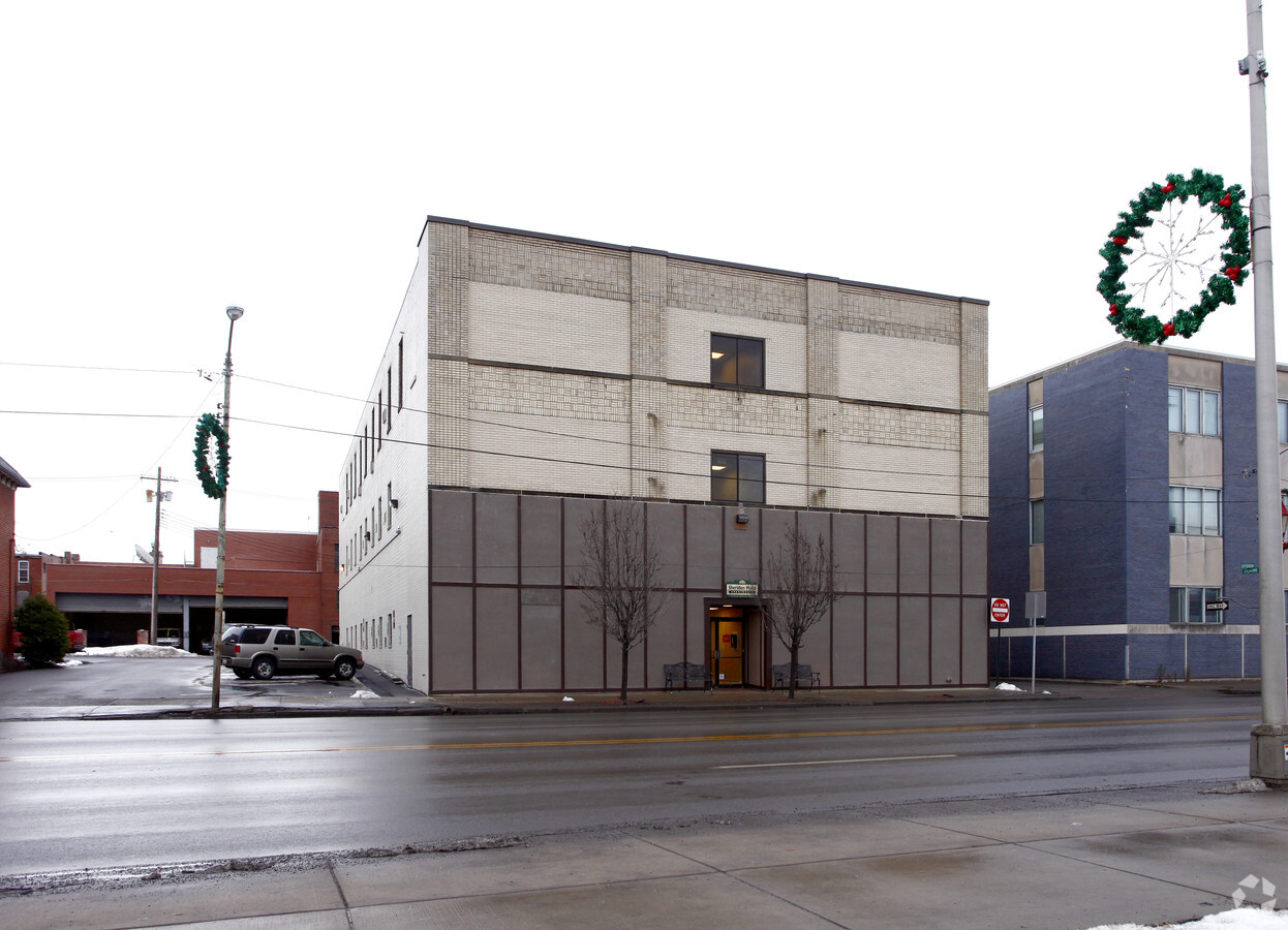 Photo - Sheridan Place