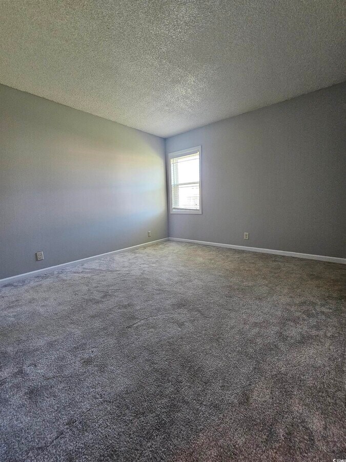 Photo - 755 Burcale Rd