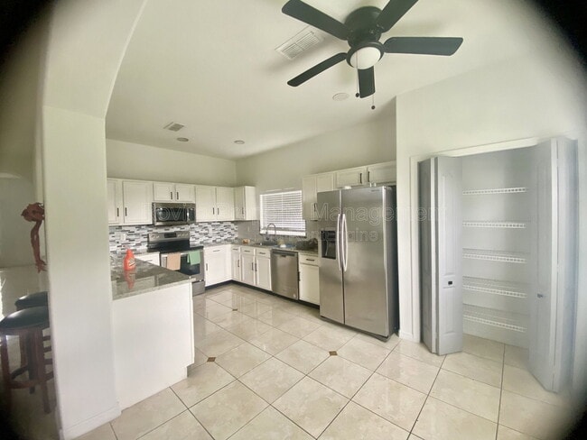 Photo - 1690 Big Oak Ln