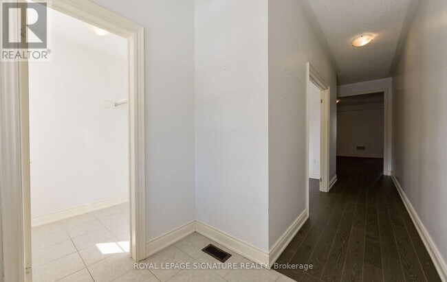 Photo - 343 Humphrey St