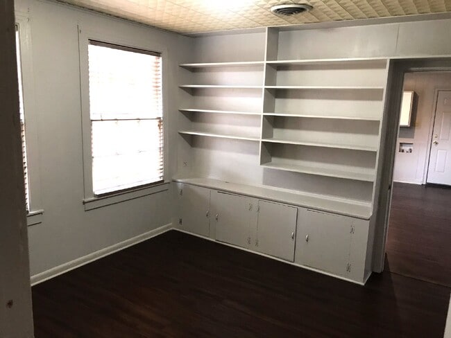 Photo - 3 Bedroom/1 bath home on corner lot with a large fenced back yard