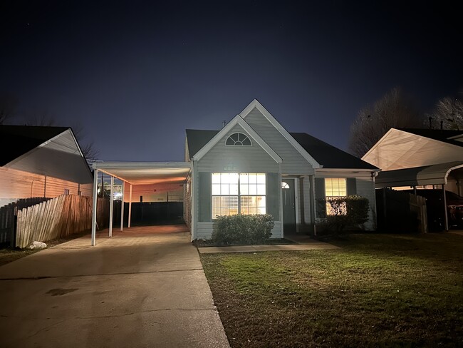 Photo - 4203 Savannah Cir