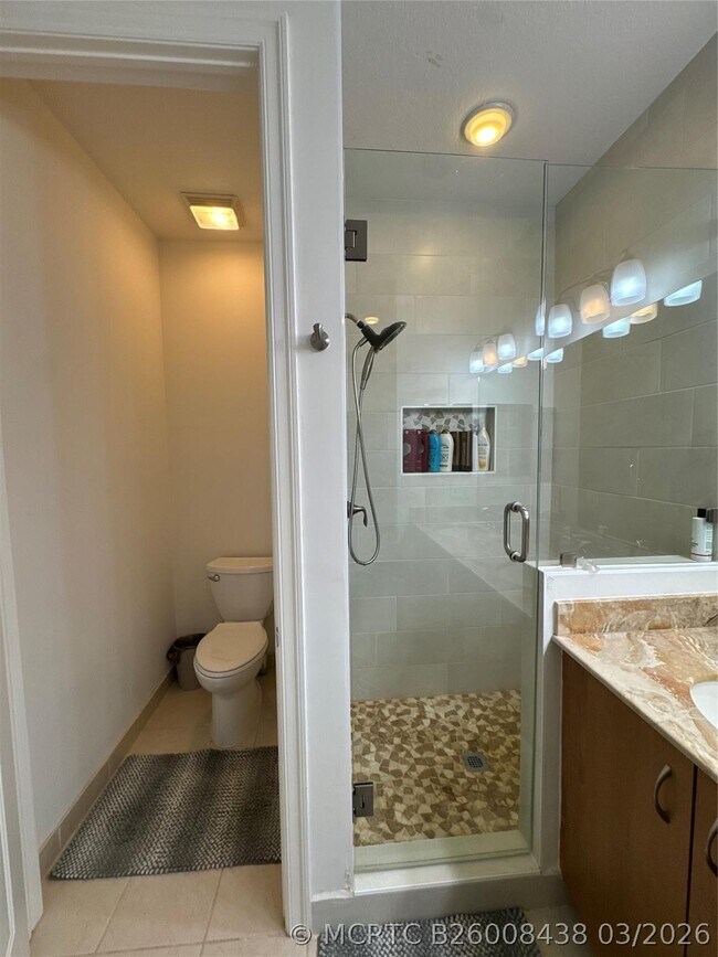 Photo - 127 Riverwalk Cir W